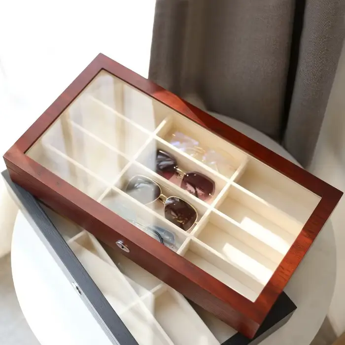 Étui à lunettes en bois
