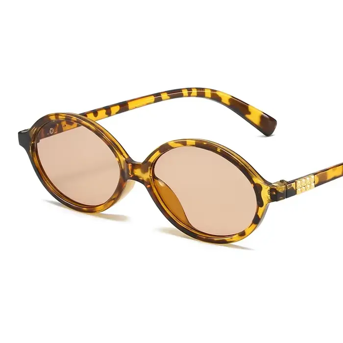 Lunettes de soleil ovales pour femmes, lunettes de soleil à petit cadre noir, lunettes rétro pour fe