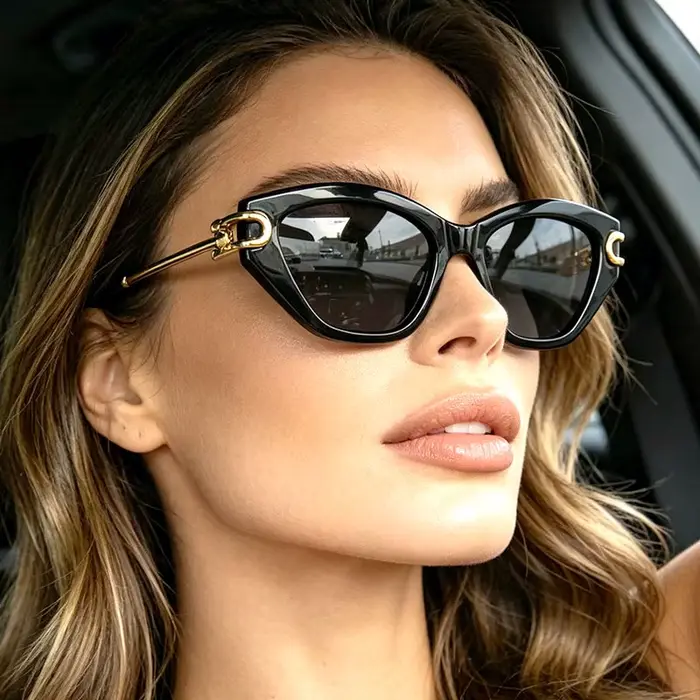 Lunettes de soleil pour femmes