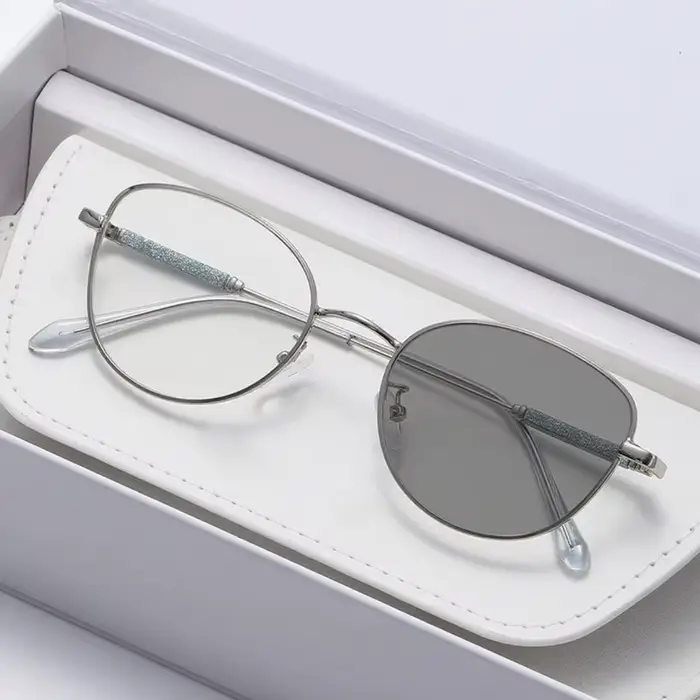Lunettes de vue photochromiques œil de chat élégantes pour femmes