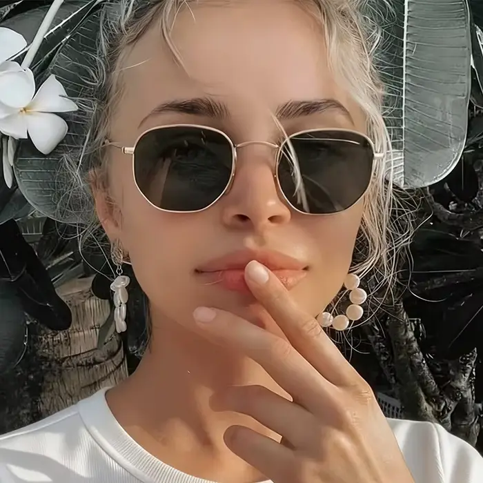 Lunettes de soleil hexagonales tendance pour femmes et hommes 2026 – Monture carrée en métal