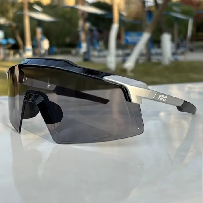 100 lunettes De soleil De cyclisme UV400 protéger hommes