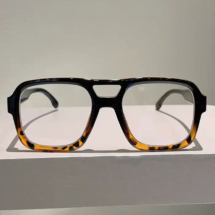 Lunettes optiques avec prescription