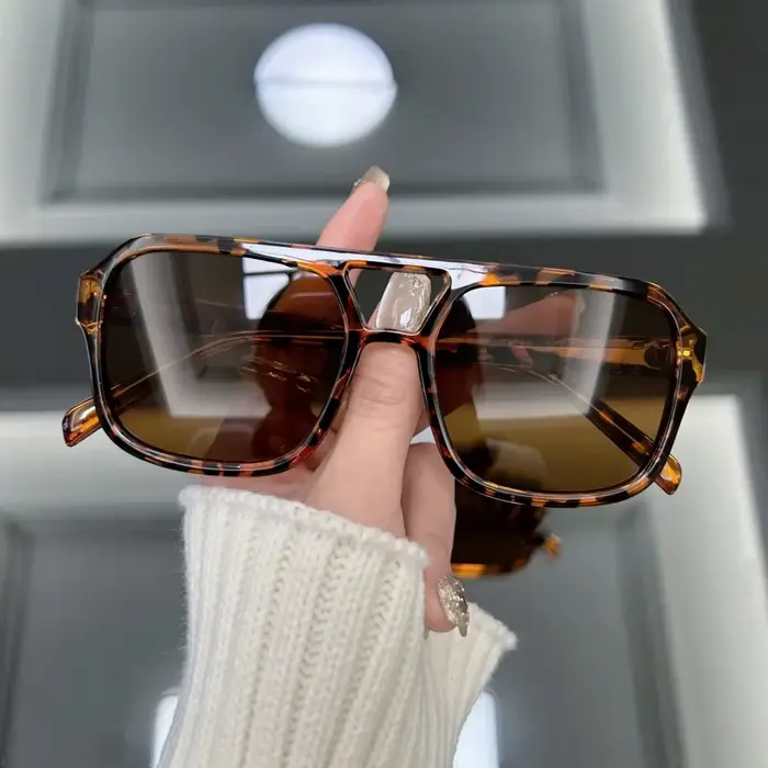 Lunettes de soleil carrées vintage pour femmes