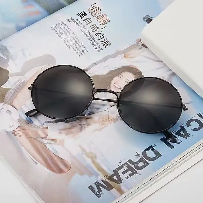 Lunettes de soleil rondes en métal pour hommes et femmes