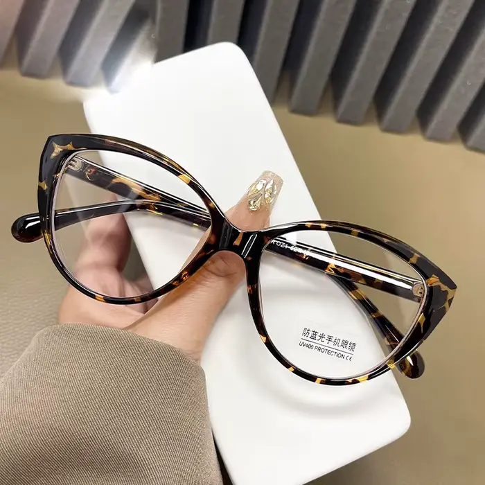 Lunettes œil de chat papillon Ultra légères TR90, transparentes, myopie, astigmatisme, hypermétropie