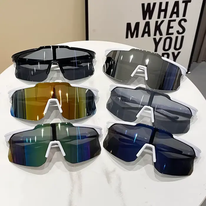 Nouvelles lunettes de soleil tendance pour hommes