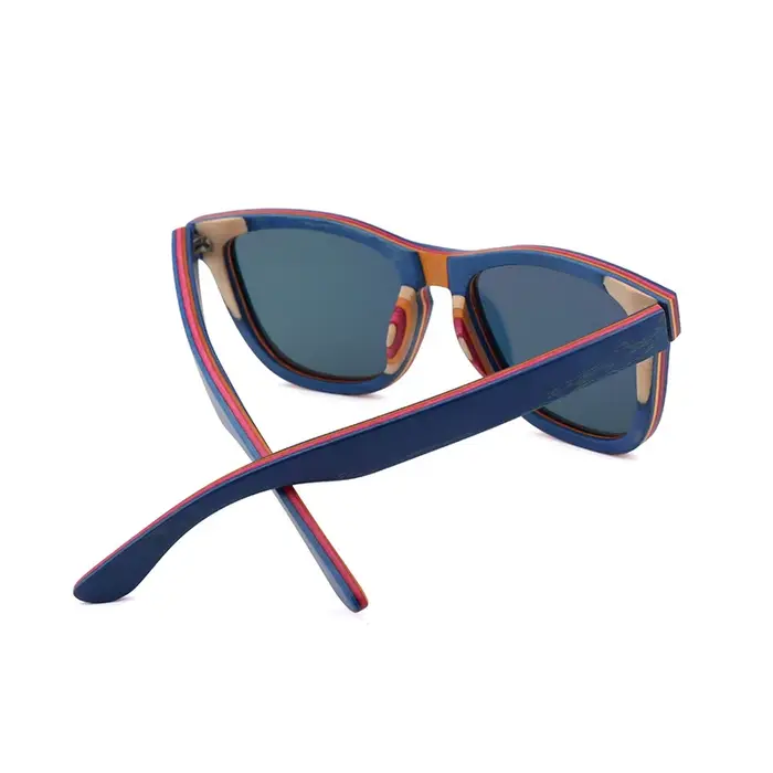 Lunettes de soleil en bois BerWer pour femmes