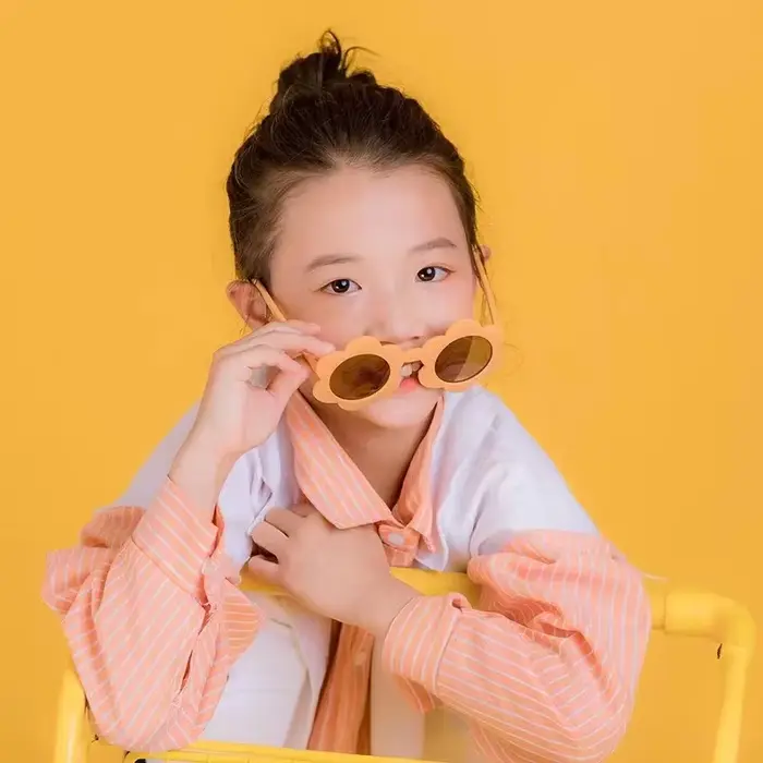 Lunettes de soleil rondes pour enfants