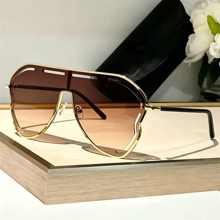 Lunettes de soleil oversize monobloc pour femme, monture large, de marque de luxe, forme papillon, p