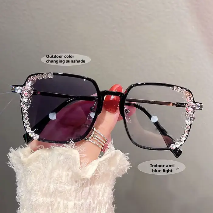 Lunettes de soleil à lumière plate pour femmes, couleur changeante, Style européen et américain, nuances de luxe légères, personnalisées, à la mode, nouvelle collection 2025