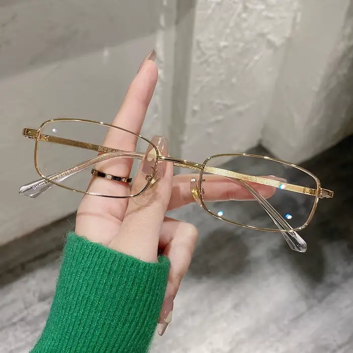 Lunettes rétro en métal à petite monture carrée pour femmes et hommes, mode Simple Anti-lumière bleu