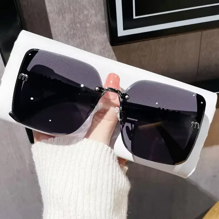 Lunettes de soleil carrées de marque tendance pour femmes, design de luxe, style vintage, pour la co
