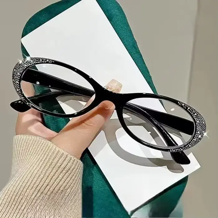 Lunettes de lecture de luxe pour femmes avec diamants, nouvelles lunettes tendance pour hommes et fe