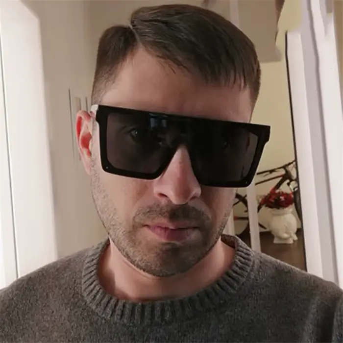 Lunettes de soleil connectées surdimensionnées à la mode pour femmes