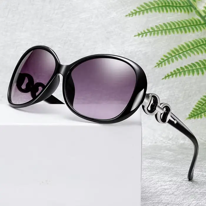 Lunettes de soleil de luxe pour femmes
