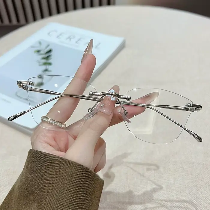 Lunettes Anti-lumière bleue à la mode pour femmes