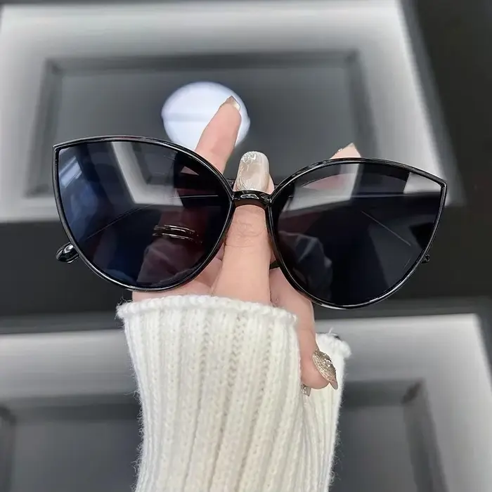 Lunettes de soleil rondes tendance pour femmes et hommes, style rétro classique, lunettes minimalist