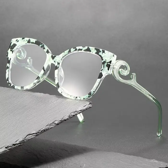 Monture de lunettes de vue vintage de marque