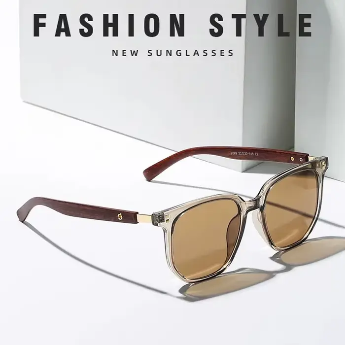 Lunettes de soleil classiques marron