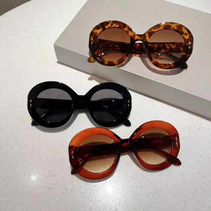 Lunettes de soleil rondes classiques pour femmes