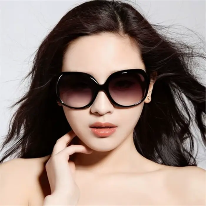 Nouvelles nuances lunettes de soleil polarisées pour femmes carré UV 400