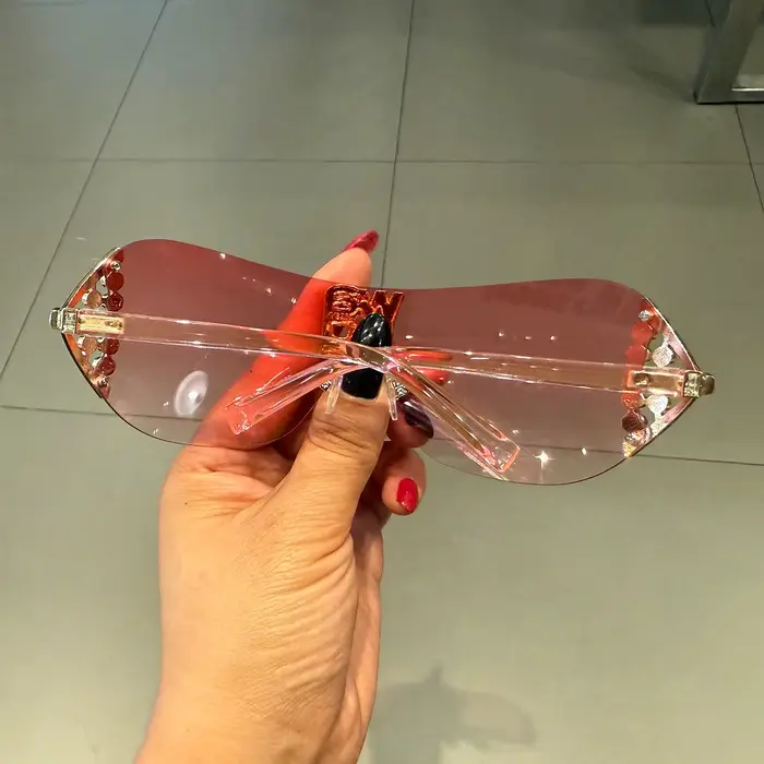 Lunettes de soleil de luxe y2k sans monture pour femmes, avec lettres en strass, de marque de stylis