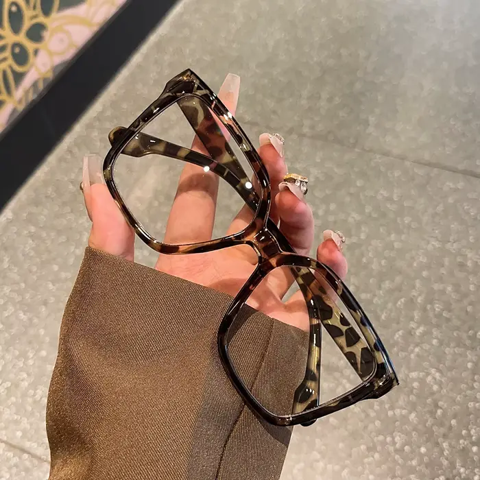 Lunettes de couleur Maillard à grande monture, lunettes simples, élégantes, exagérées et polyvalente