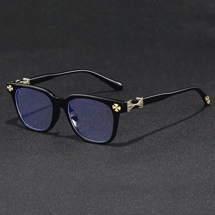 Nouvelles lunettes anti-lumière bleue surdimensionnées pour femmes 2026 avec décorations en strass, 