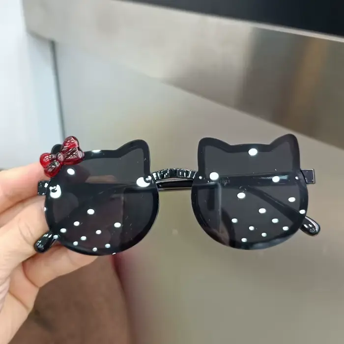 Nouveaux enfants lunettes de soleil de bande dessinée oeil de chat nœud papillon couleur océan lunet