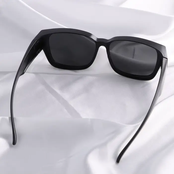 Lunettes de soleil polarisées à la mode