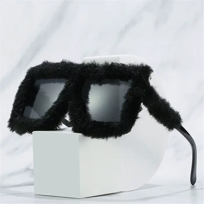 Lunettes de soleil carrées surdimensionnées en velours pour femmes