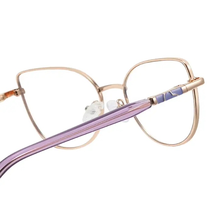 Nouvelles lunettes de prescription pour enfants