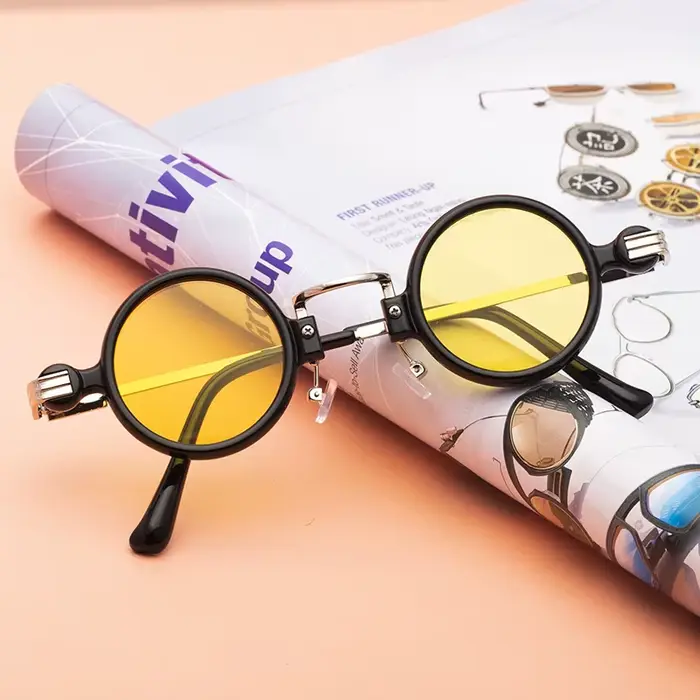 Petites lunettes de soleil rondes pour hommes et femmes