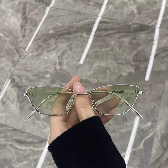 Lunettes de soleil tendance œil de chat pour femmes